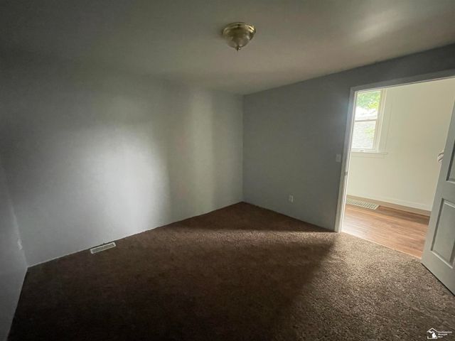 68 Navarre Street, Monroe, MI 48161
