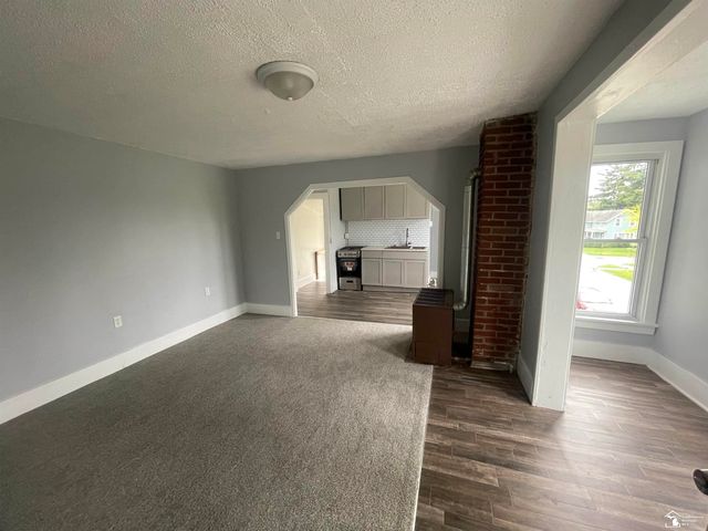 68 Navarre Street, Monroe, MI 48161