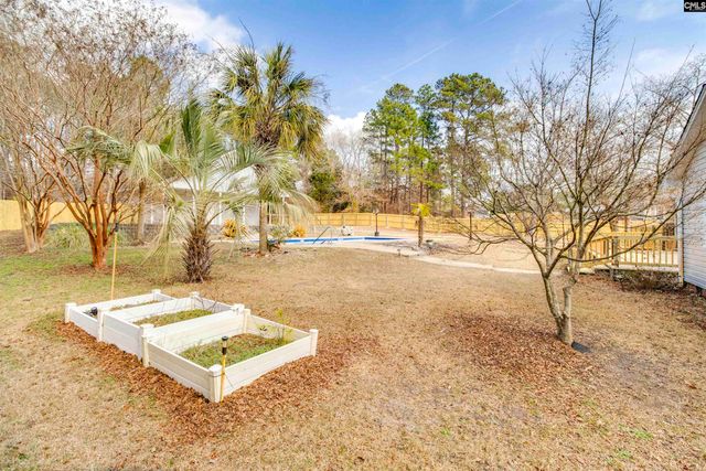 1207 S Fredericksburg Drive, Lugoff, SC 29078