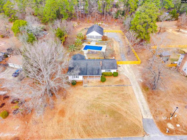 1207 S Fredericksburg Drive, Lugoff, SC 29078