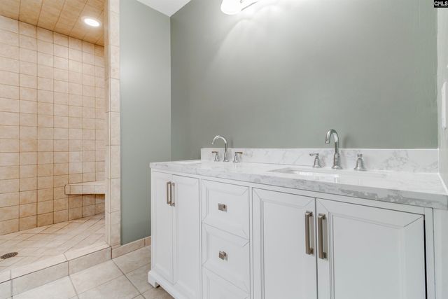 1207 S Fredericksburg Drive, Lugoff, SC 29078