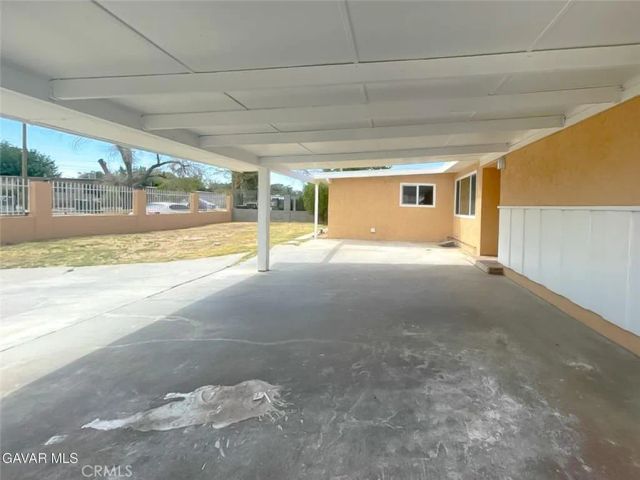 44739 3rd Street East, Lancaster, CA 93535