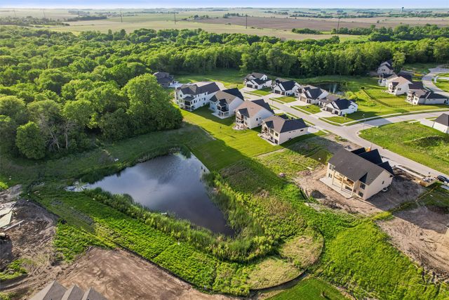 5254 175th Street, Urbandale, IA 50323