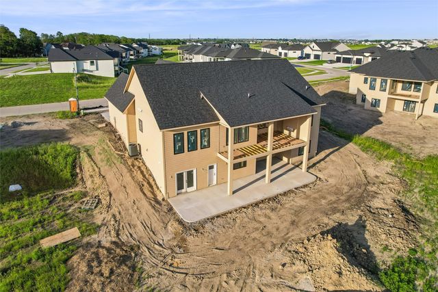 5254 175th Street, Urbandale, IA 50323