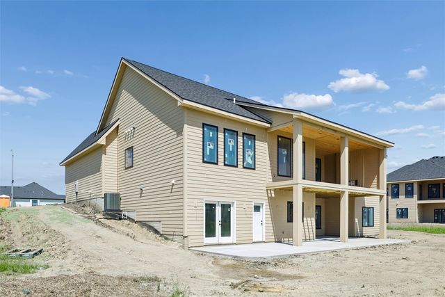 5254 175th Street, Urbandale, IA 50323