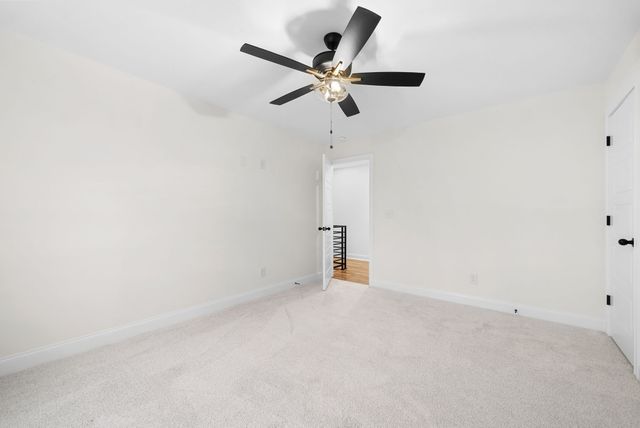 1800 Gholson Rd, Clarksville, TN 37043