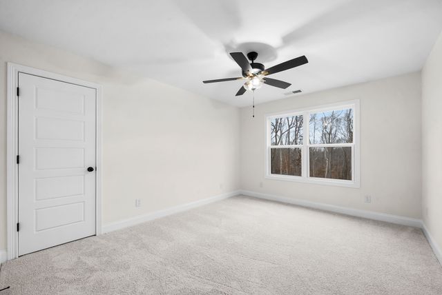1800 Gholson Rd, Clarksville, TN 37043