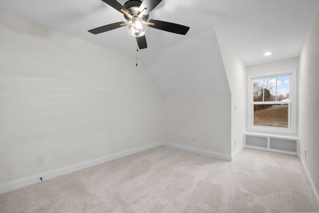 1800 Gholson Rd, Clarksville, TN 37043