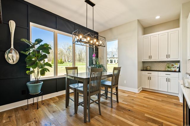 9103 Red Barn Way, Alexander, AR 72002