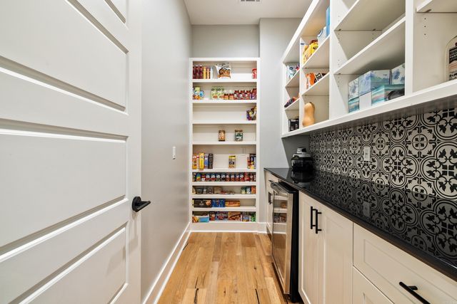 9103 Red Barn Way, Alexander, AR 72002