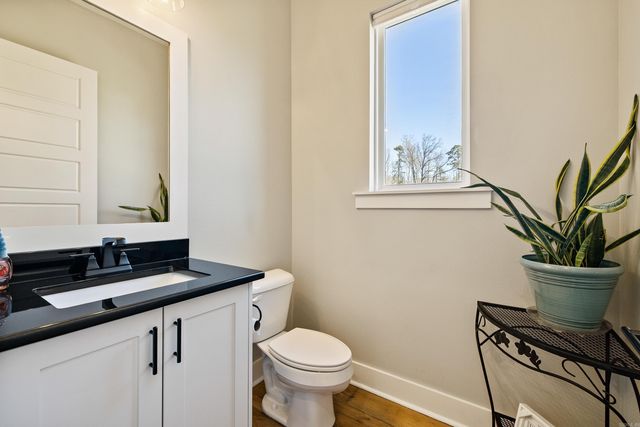 9103 Red Barn Way, Alexander, AR 72002