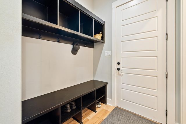 9103 Red Barn Way, Alexander, AR 72002