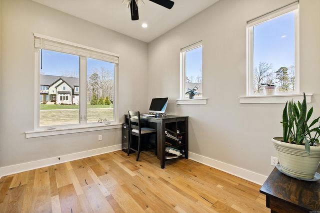 9103 Red Barn Way, Alexander, AR 72002