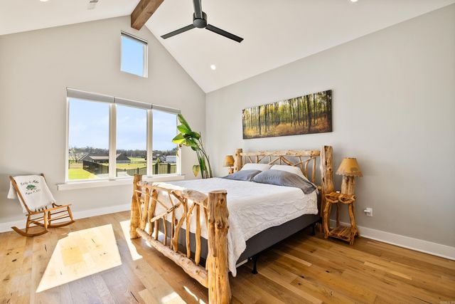 9103 Red Barn Way, Alexander, AR 72002