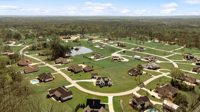 9103 Red Barn Way, Alexander, AR 72002