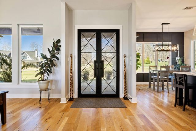 9103 Red Barn Way, Alexander, AR 72002