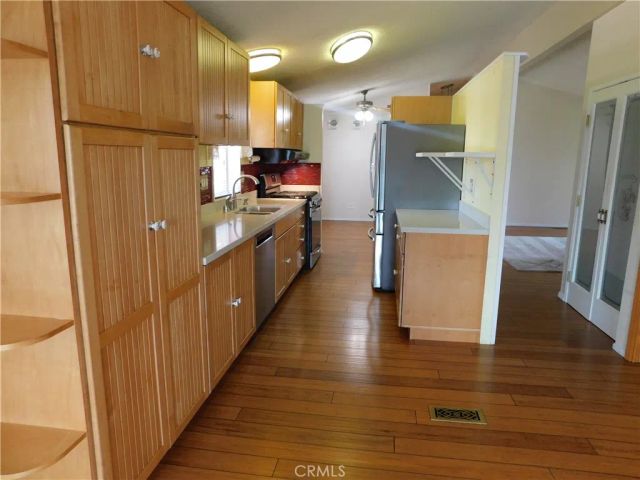 7717 Church 142, Highland, CA 92346