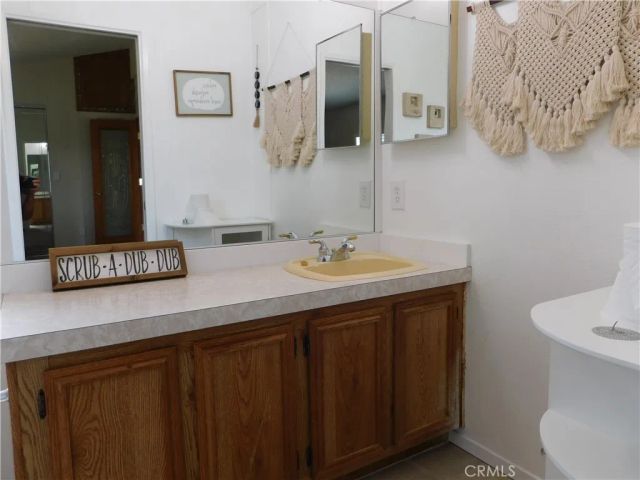 7717 Church 142, Highland, CA 92346