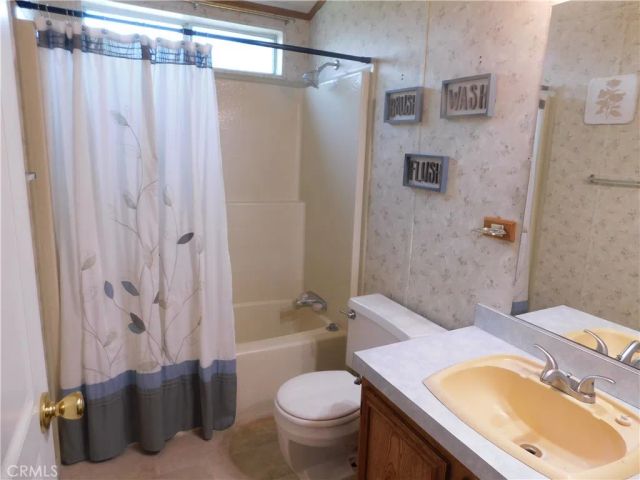 7717 Church 142, Highland, CA 92346