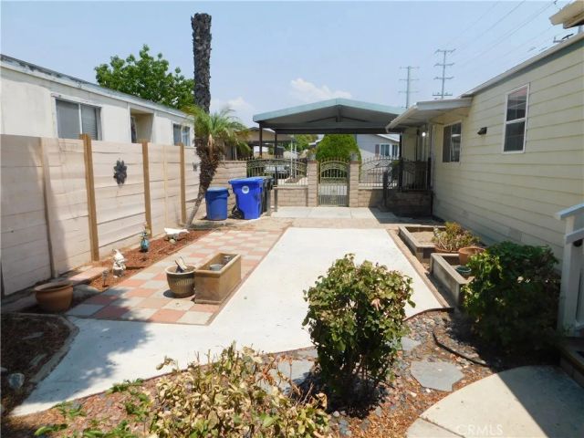 7717 Church 142, Highland, CA 92346