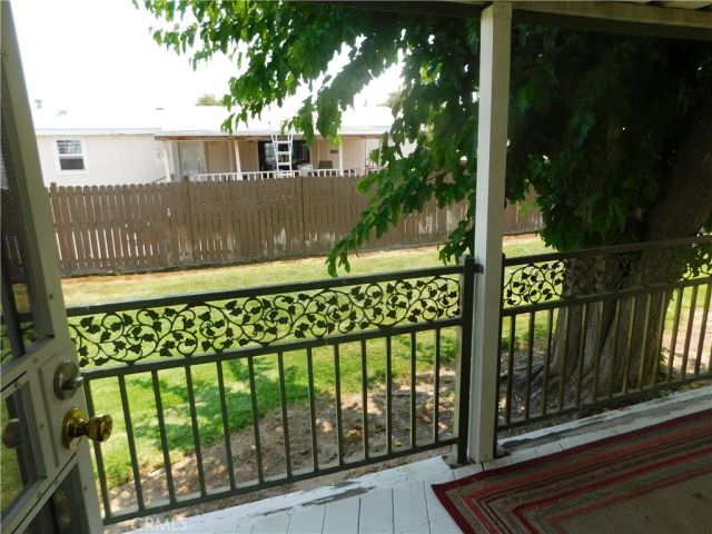 7717 Church 142, Highland, CA 92346