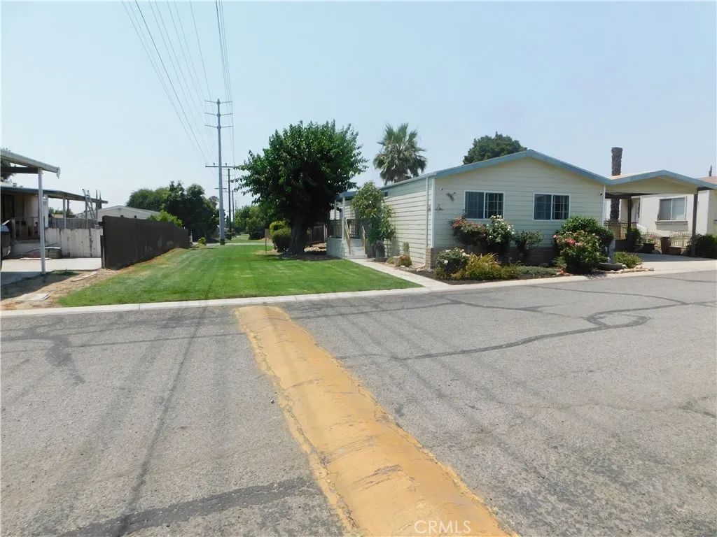 7717 Church 142, Highland, CA 92346