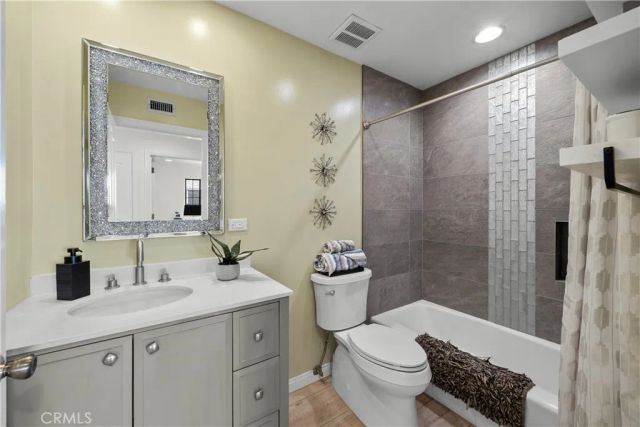 8617 Forsythe Street, Sunland, CA 91040