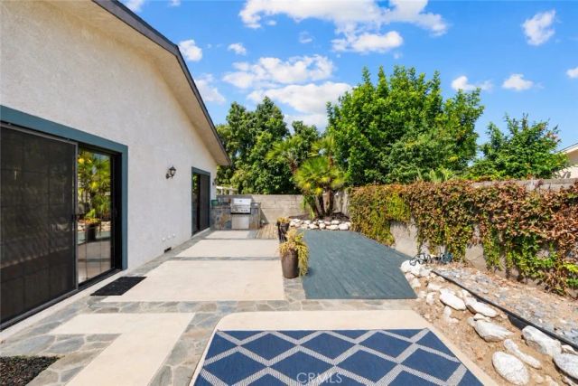 8617 Forsythe Street, Sunland, CA 91040