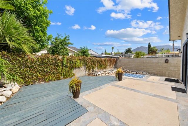 8617 Forsythe Street, Sunland, CA 91040