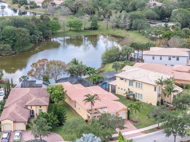 10758 NW 83rd Ct, Parkland, FL 33076