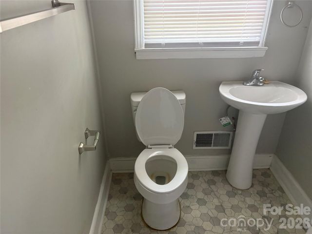 315 Parkview Avenue SW, Concord, NC 28025