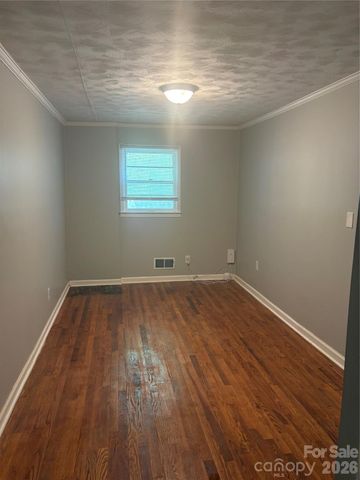 315 Parkview Avenue SW, Concord, NC 28025