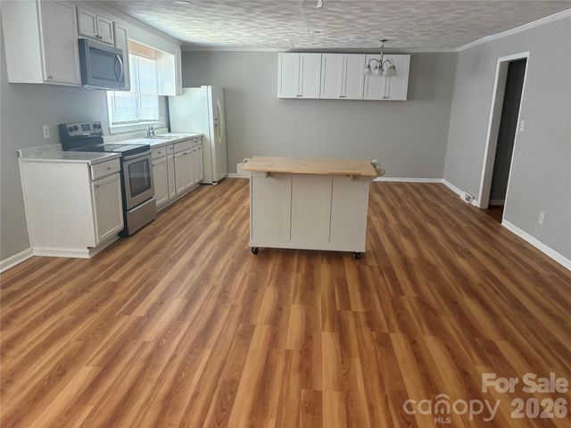 315 Parkview Avenue SW, Concord, NC 28025
