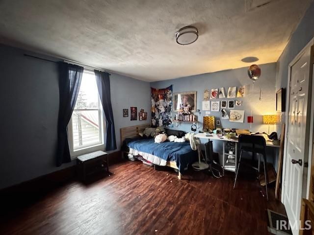 21 S Main Street, Rosedale, IN 47874