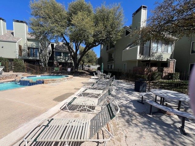 3125 Sondra Drive 301, Fort Worth, TX 76107