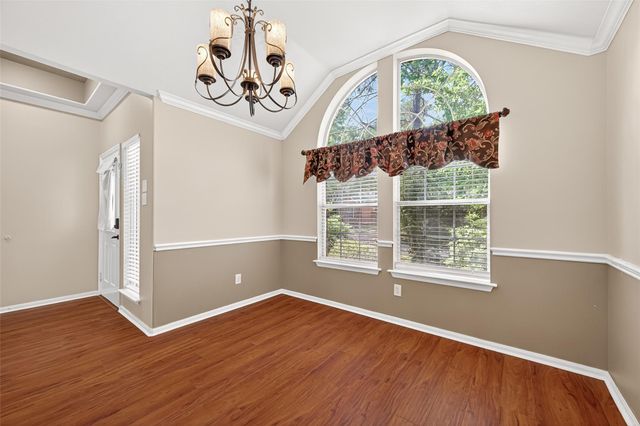 18 Mulberry Glen Place, Spring, TX 77382