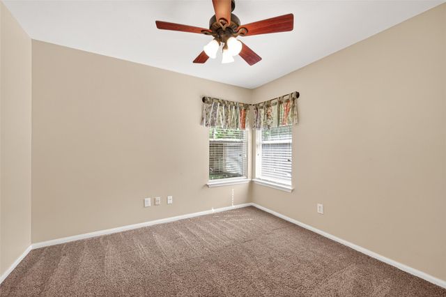 18 Mulberry Glen Place, Spring, TX 77382