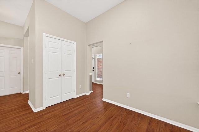 18 Mulberry Glen Place, Spring, TX 77382