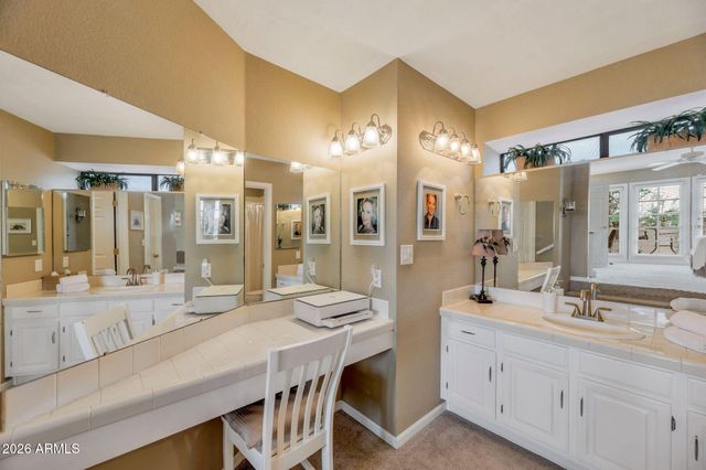 9765 N 80TH Place, Scottsdale, AZ 85258