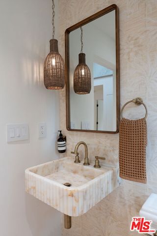 3211 Padaro Lane, Carpinteria, CA 93013