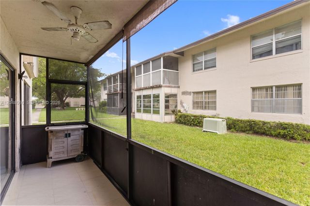 204 E Laurel Drive 1204, Margate, FL 33063