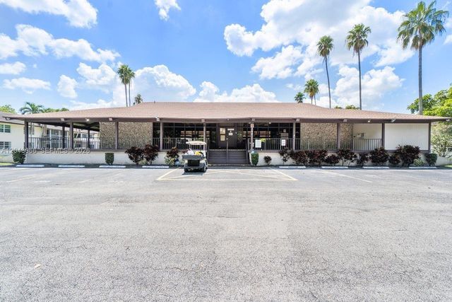 204 E Laurel Drive 1204, Margate, FL 33063