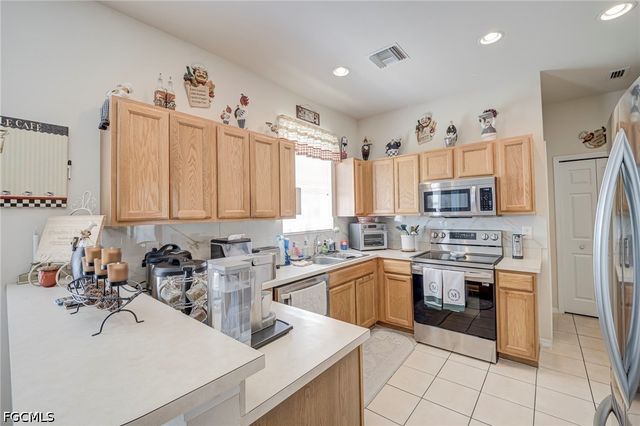 105 Eric AVE N, Lehigh Acres, FL 33971