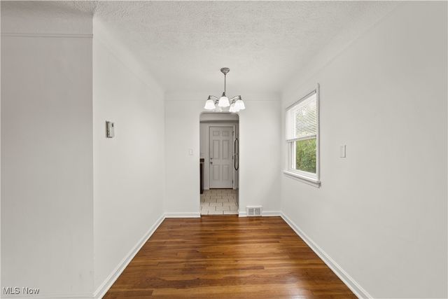 1593 Woodhurst, Mayfield Heights, OH 44124