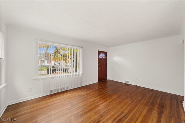 1593 Woodhurst, Mayfield Heights, OH 44124