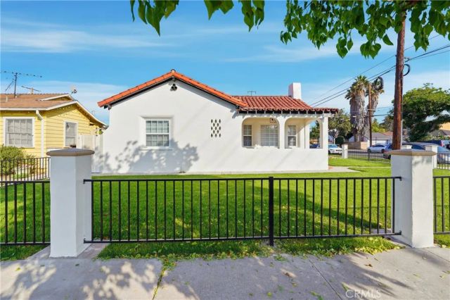 800 N Janss, Anaheim, CA 92805