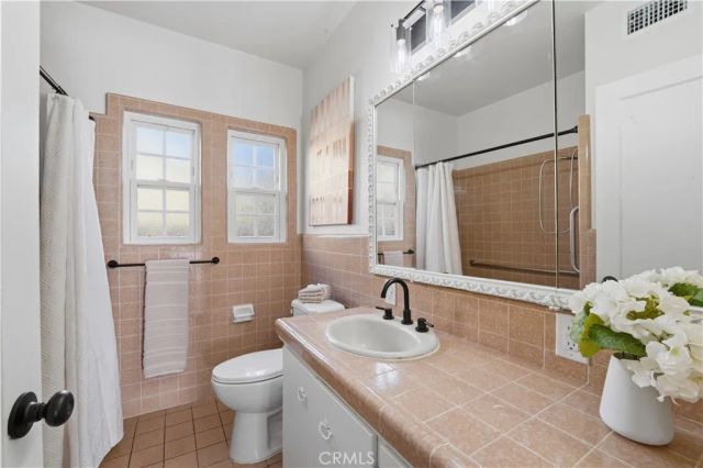 800 N Janss, Anaheim, CA 92805