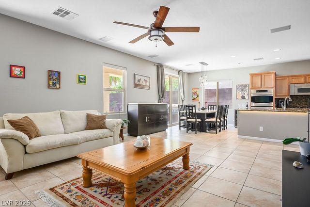 2589 Chateau Clermont Street, Henderson, NV 89044