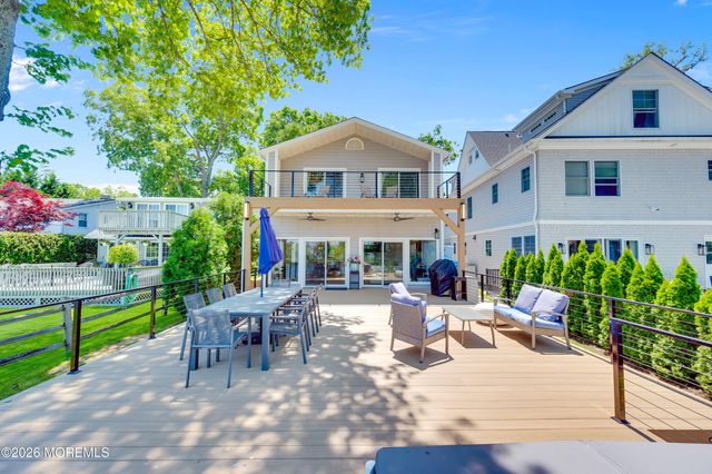 637 Beacon Boulevard, Sea Girt, NJ 08750