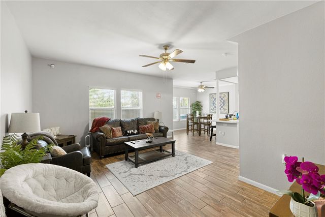 1253 Canyon Creek Circle, College Station, TX 77840